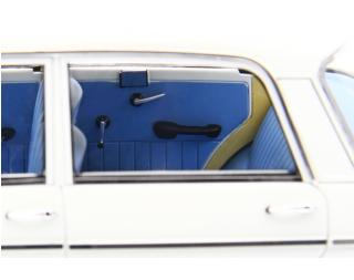 Fiat 1100D 1962-66 Bianco Laudoracing 1:18 Resinemodell (Türen, Motorhaube... nicht zu öffnen!)